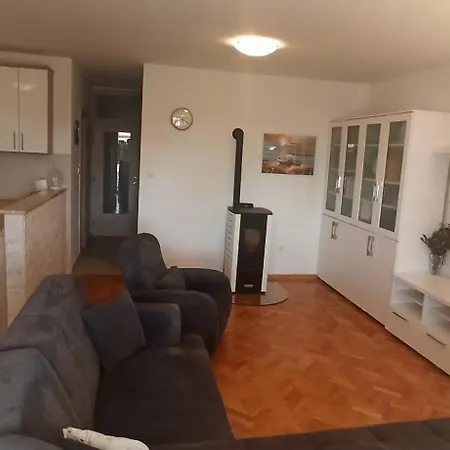 Gabriel Apartment *